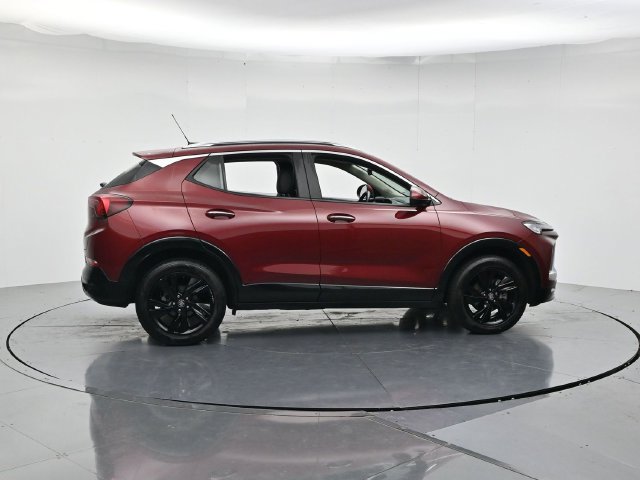 Used 2024 Buick Encore GX Sport Touring AWD/4WD image 2