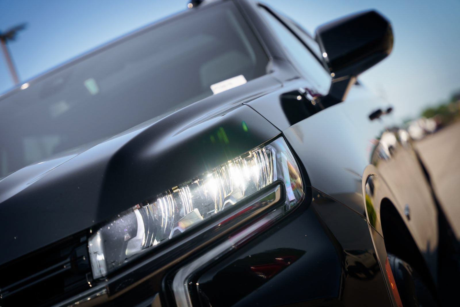 Used 2022 Chevrolet Tahoe Z71 AWD/4WD image 3