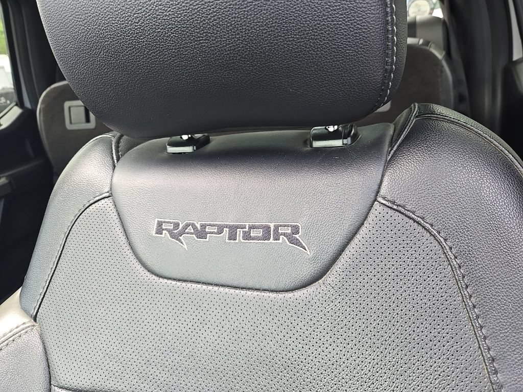 Certified 2017 Ford F150 Raptor w/ Equipment Group 802A Luxury AWD/4WD image 38