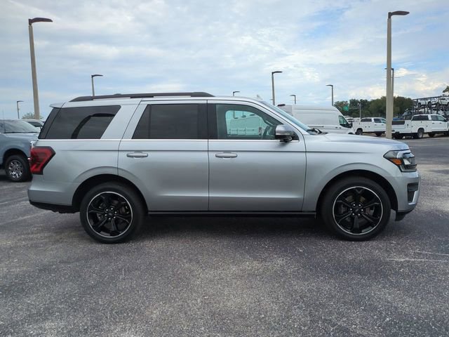 Certified 2023 Ford Expedition Limited AWD/4WD image 4