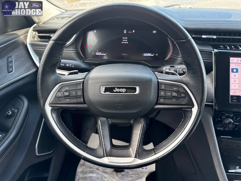 Used 2022 Jeep Grand Cherokee L Limited AWD/4WD image 26