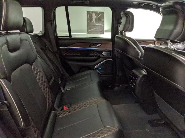 Used 2023 Jeep Grand Cherokee Summit image 27