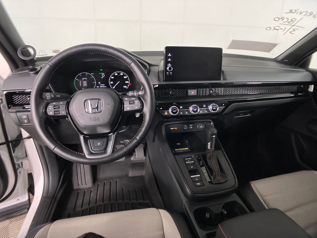 Used 2025 Honda CR-V Sport Touring image 6