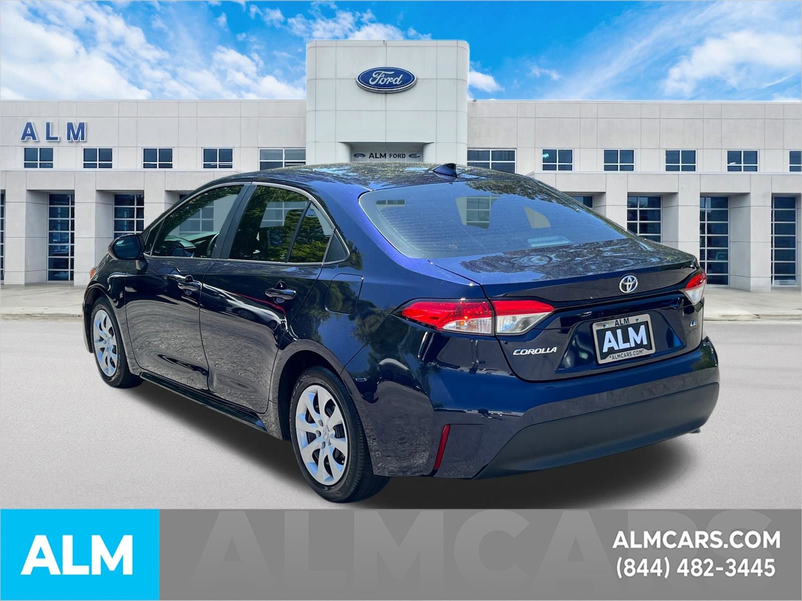 Used 2023 Toyota Corolla LE FWD image 8