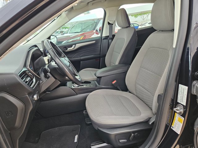 Certified 2021 Ford Escape SE w/ SE Sport Appearance Package FWD image 17