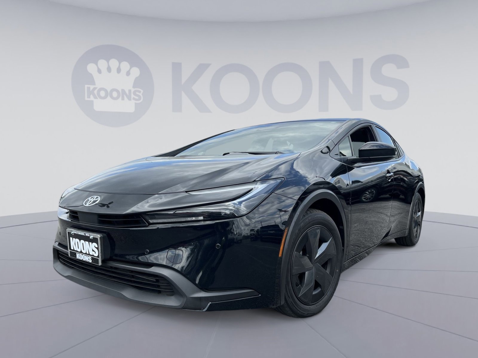 Used 2025 Toyota Prius LE image 7