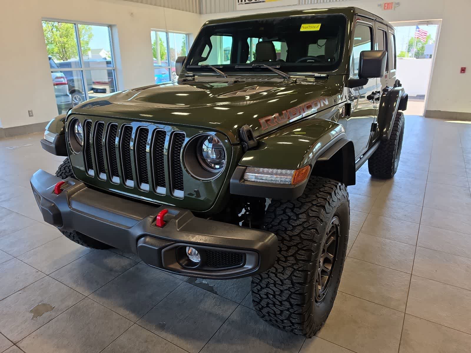 Used 2023 Jeep Wrangler Unlimited Rubicon w/ Xtreme 35 Tire Package AWD/4WD image 2