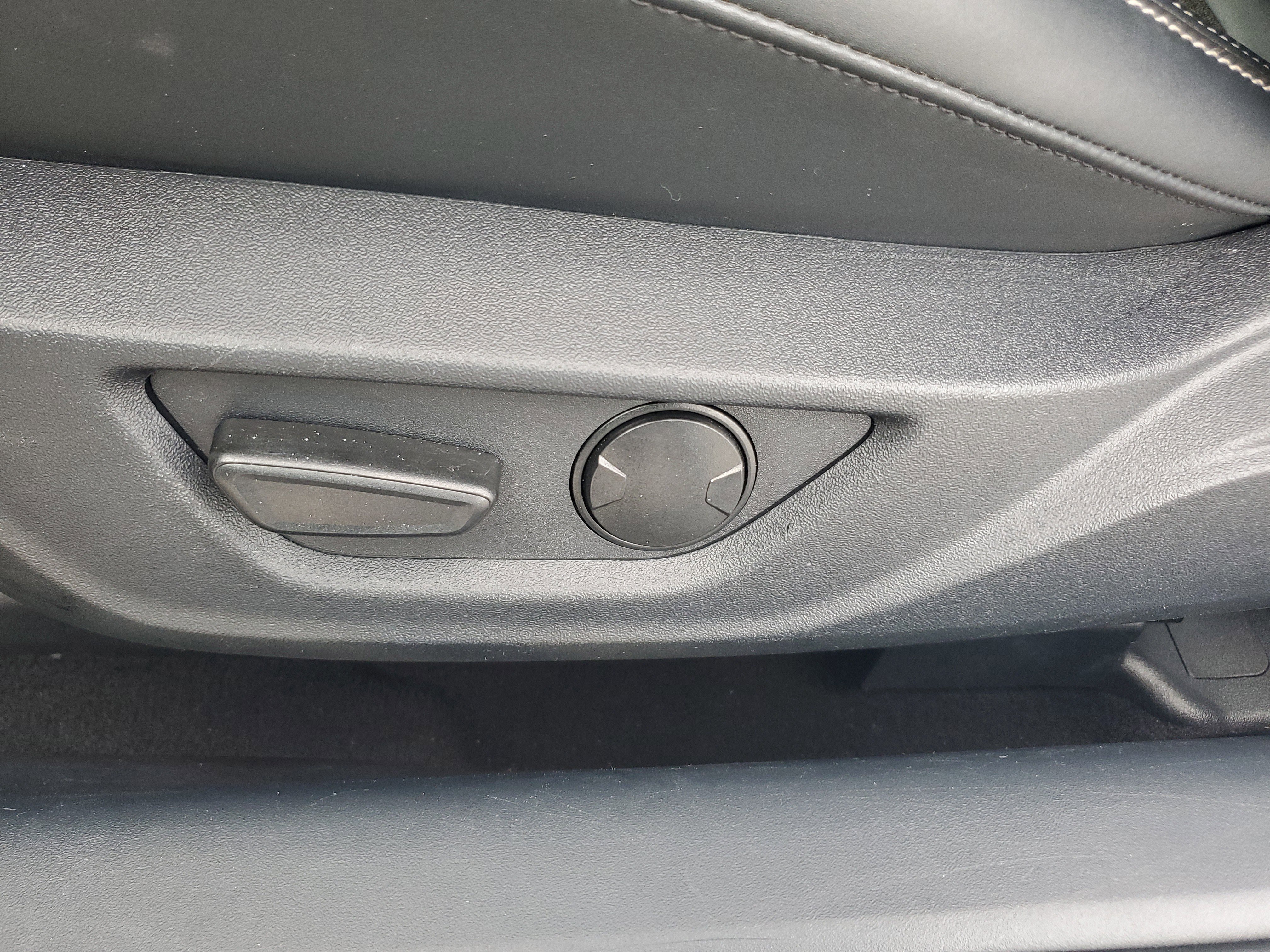 Certified 2024 Ford Mustang EcoBoost image 12