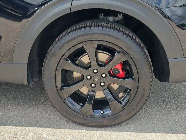 Certified 2022 Ford Explorer ST w/ Equipment Group 401A AWD/4WD image 9