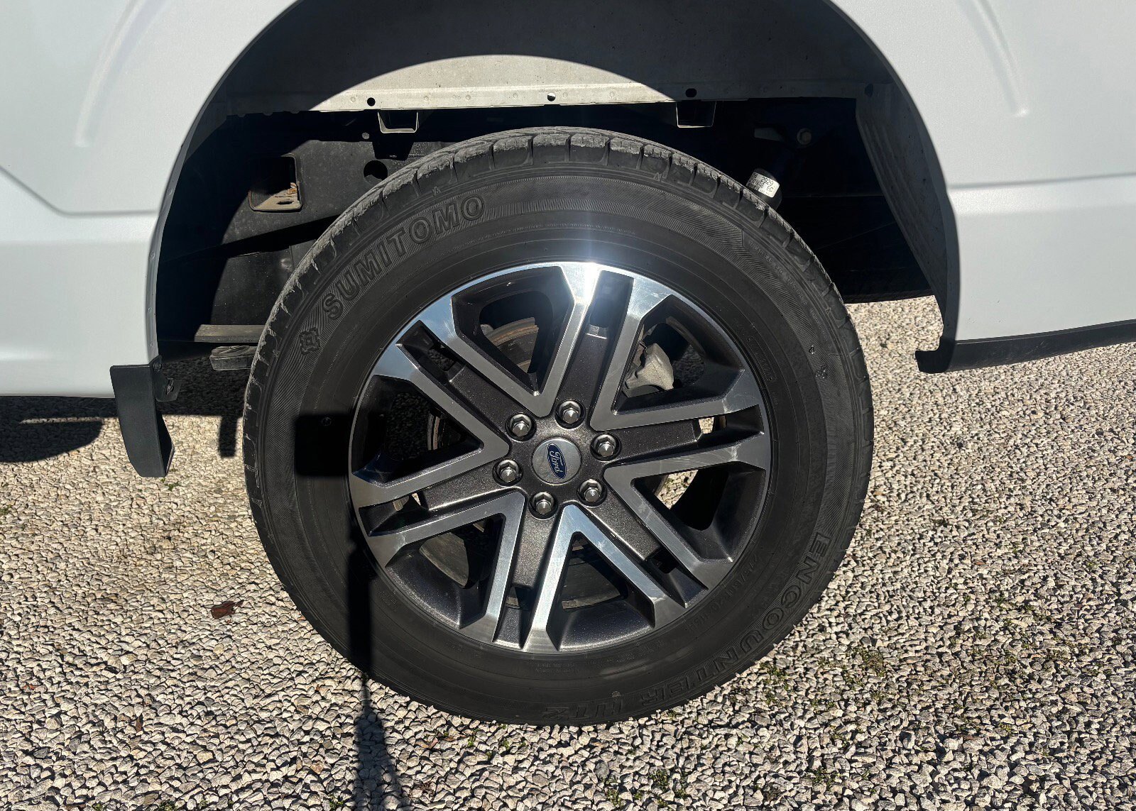 Certified 2022 Ford F150 XL w/ STX Appearance Package AWD/4WD image 14