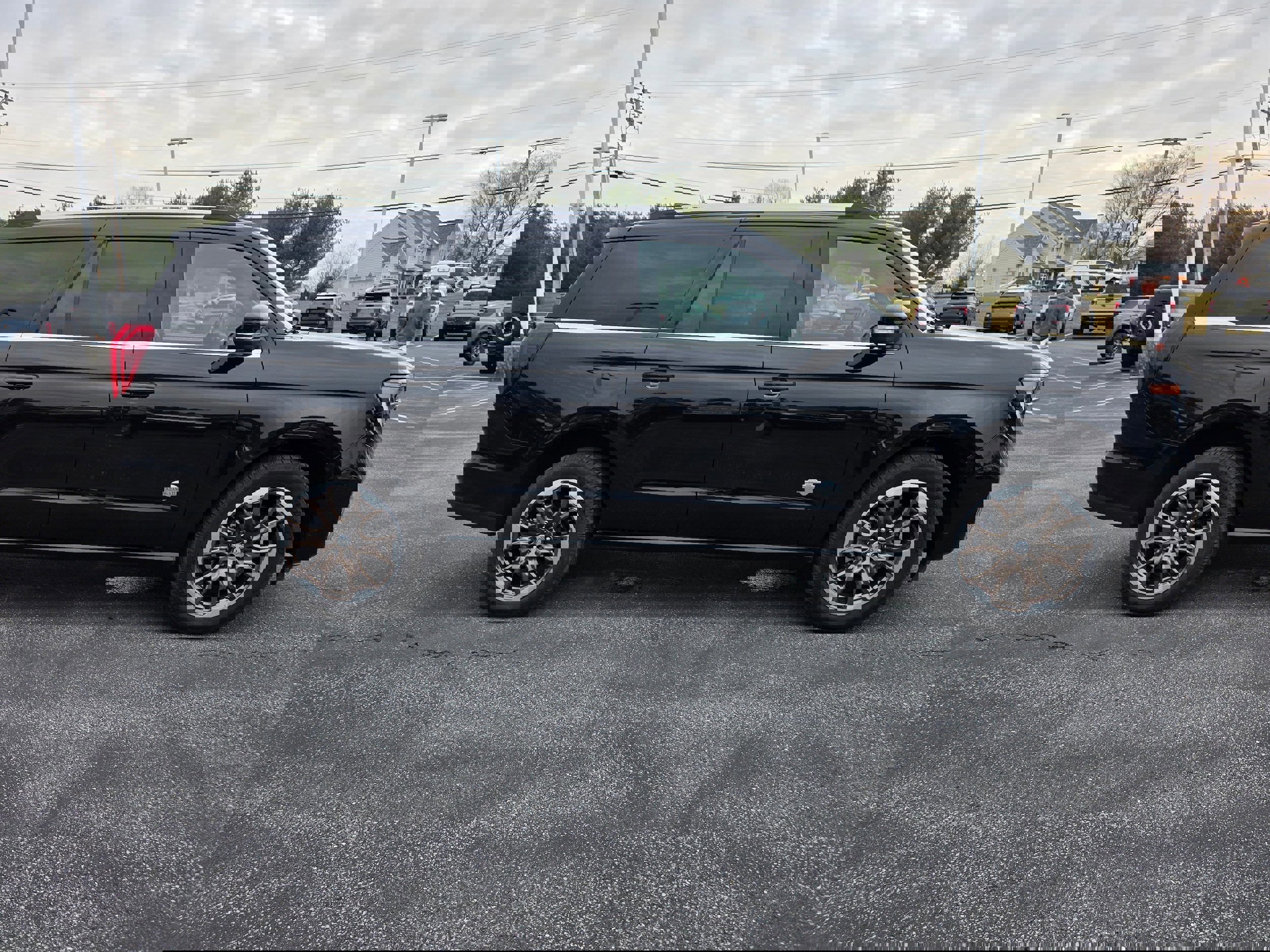 Certified 2025 Ford Expedition King Ranch image 2