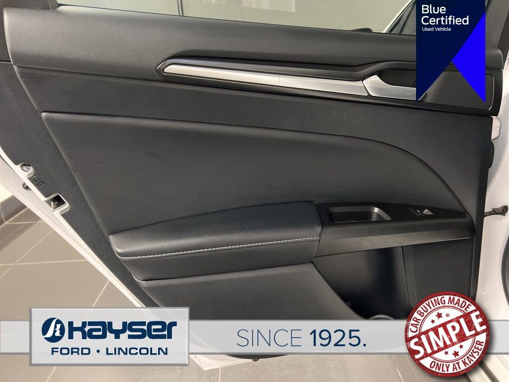 Certified 2020 Ford Fusion Energi Titanium FWD image 33