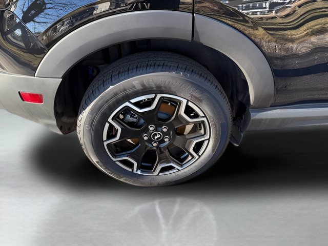 Certified 2025 Ford Bronco Sport Outer Banks w/ Outer Banks Tech Package+ AWD/4WD image 30