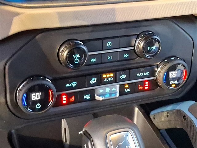 Certified 2024 Ford Bronco Wildtrak image 12