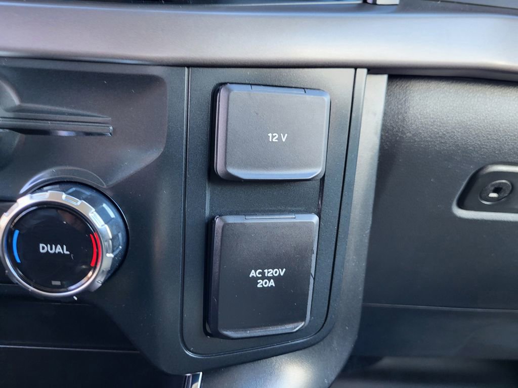 Certified 2025 Ford F150 XL w/ Equipment Group 104A Hybrid image 29