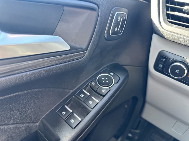 Certified 2025 Ford Escape Platinum image 18