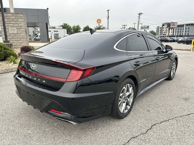 Used 2023 Hyundai Sonata SEL w/ Convenience Package FWD image 4