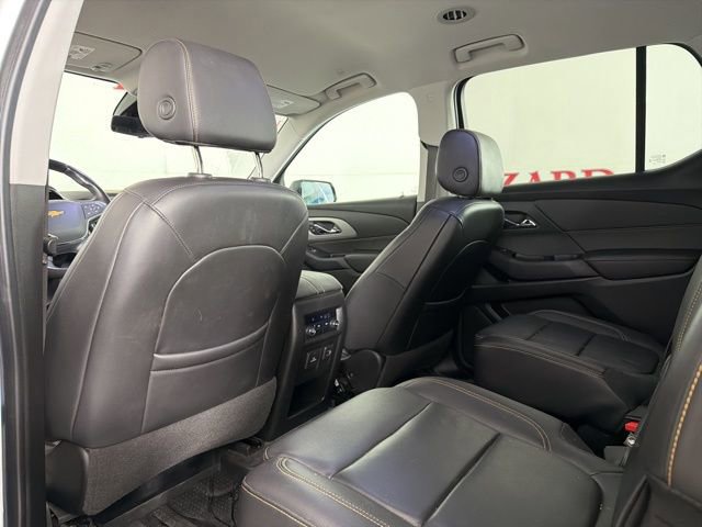 Used 2020 Chevrolet Traverse LT w/ LT Premium Package image 14