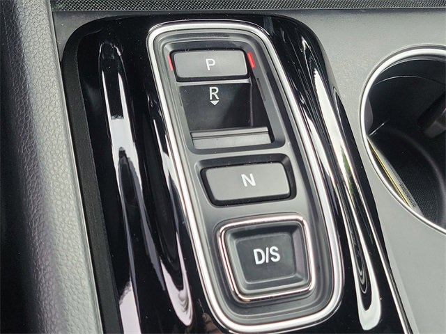 Used 2025 Honda Pilot Black Edition image 16