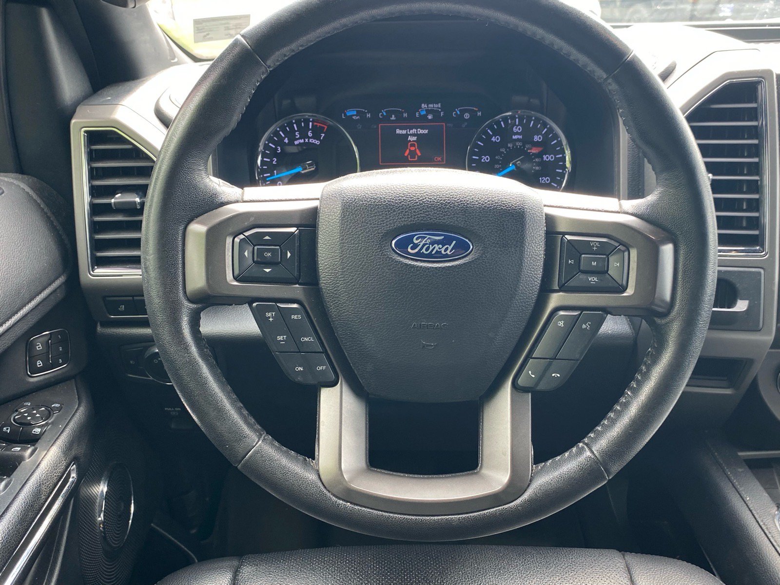 Certified 2020 Ford Expedition XLT w/ Equipment Group 202A AWD/4WD image 6