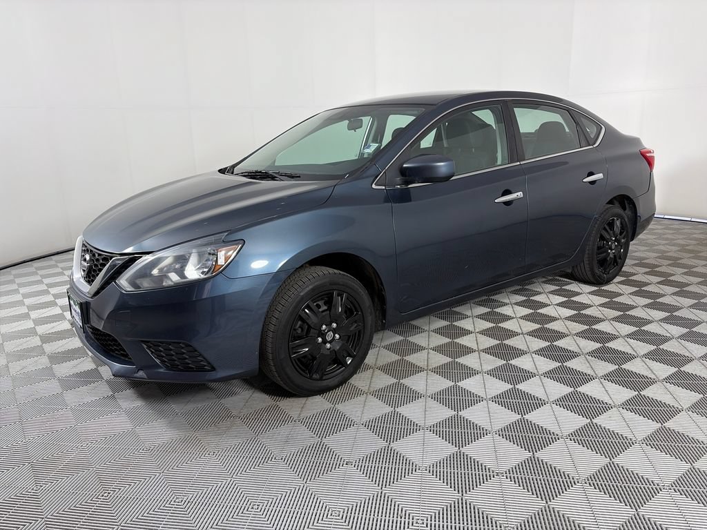 Used 2017 Nissan Sentra SV FWD image 3