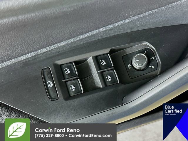 Used 2024 Volkswagen Jetta SE FWD image 20