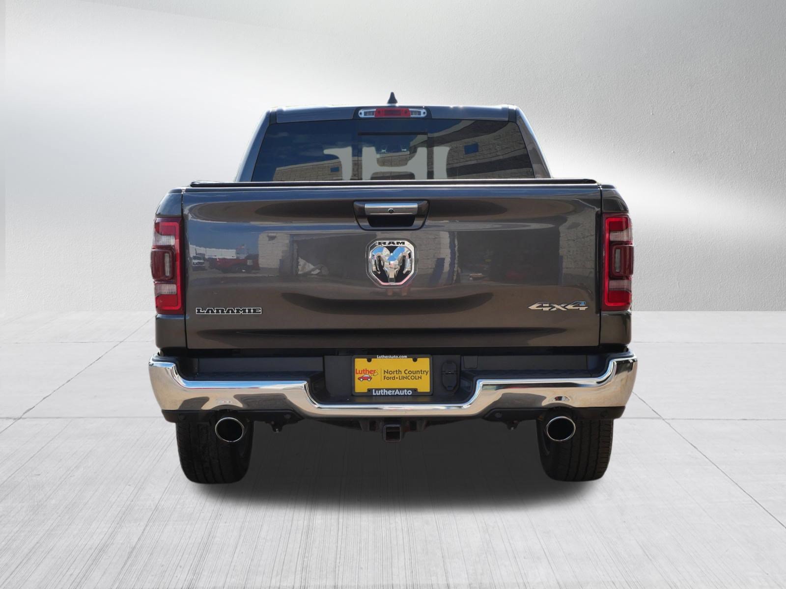 Used 2021 RAM 1500 Laramie AWD/4WD image 6