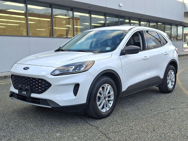 Certified 2022 Ford Escape SE image 9