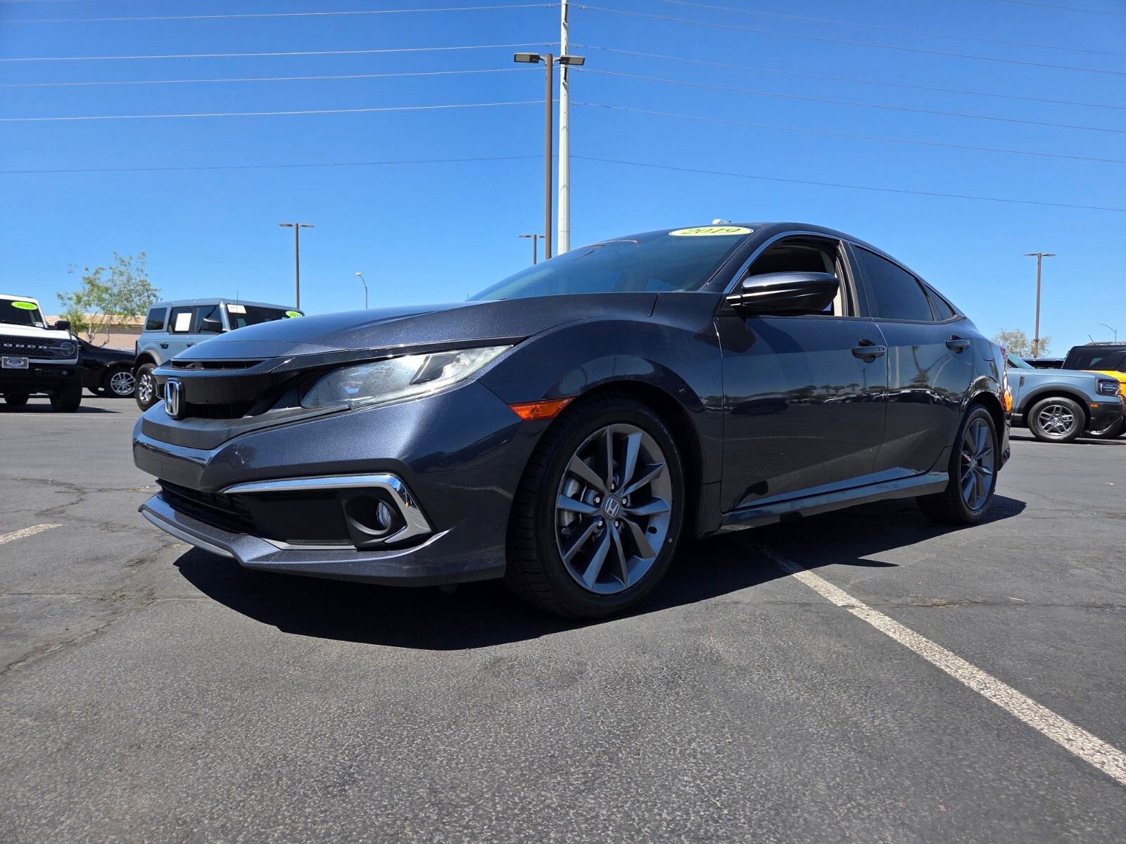 Used 2019 Honda Civic EX image 2