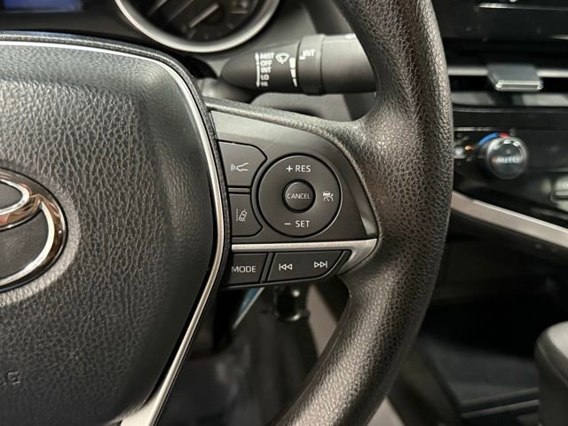 Used 2022 Toyota Camry LE w/ Carpet Mat Package (TMS) image 17