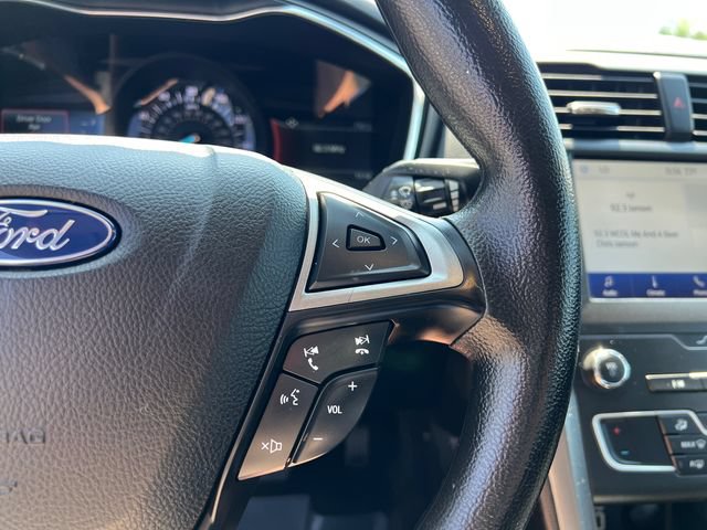 Certified 2020 Ford Fusion SE FWD image 17
