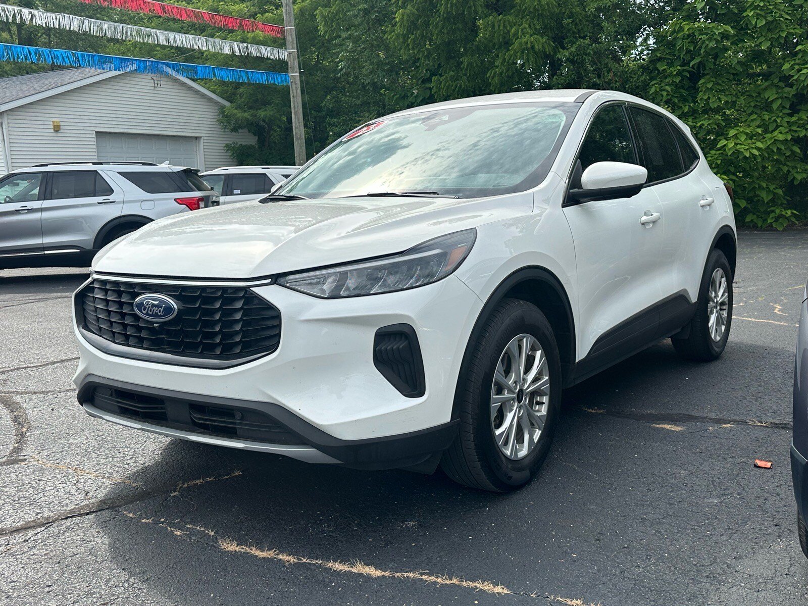 Certified 2023 Ford Escape Active w/ Tech Pack #2 AWD/4WD image 3