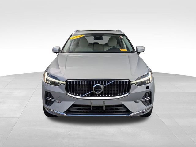 Used 2023 Volvo XC60 B5 Plus w/ Climate Package image 8