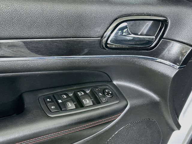 Used 2020 Jeep Grand Cherokee Trailhawk w/ Trailhawk Luxury Group AWD/4WD image 23