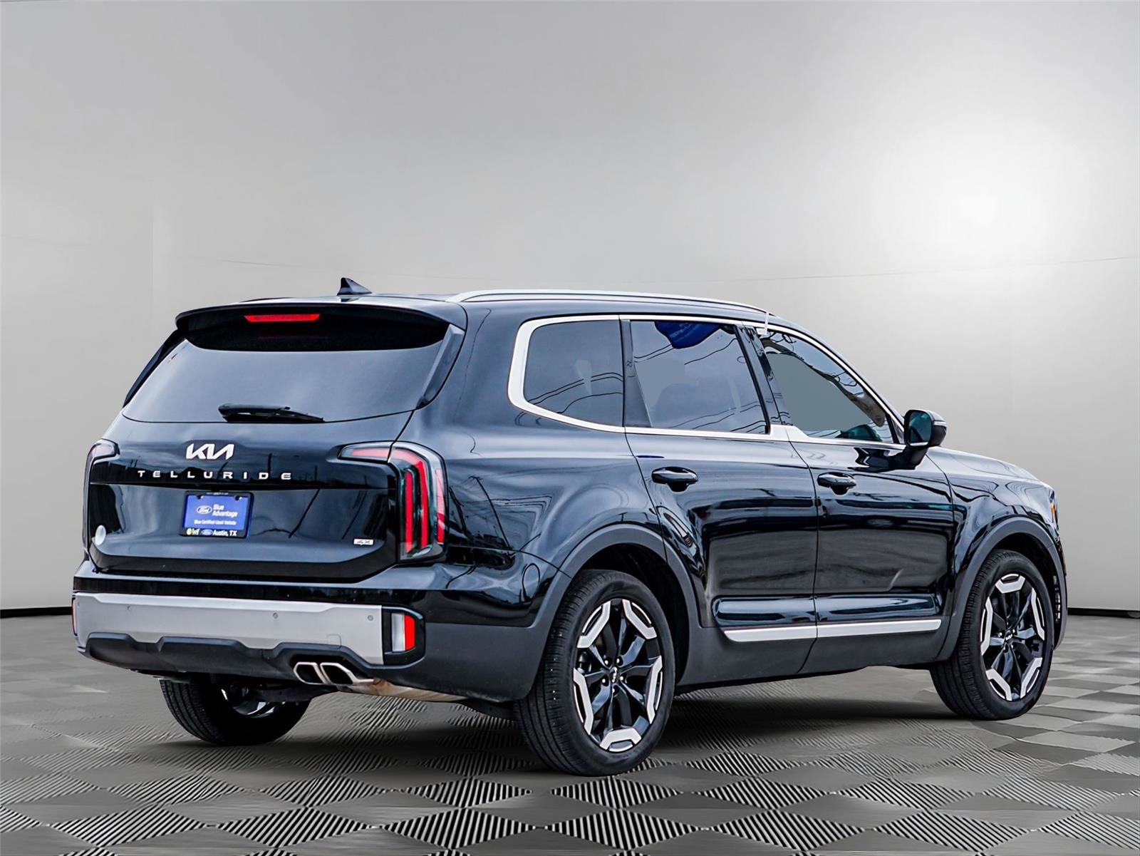 Used 2025 Kia Telluride EX AWD/4WD image 5