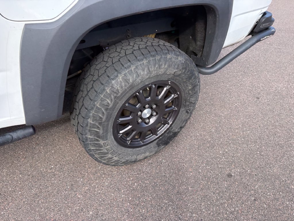 Used 2021 Chevrolet Colorado ZR2 w/ Colorado ZR2 Bison Edition AWD/4WD image 12