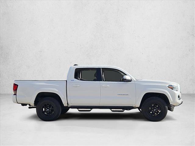 Used 2022 Toyota Tacoma SR5 w/ Technology Package RWD image 4