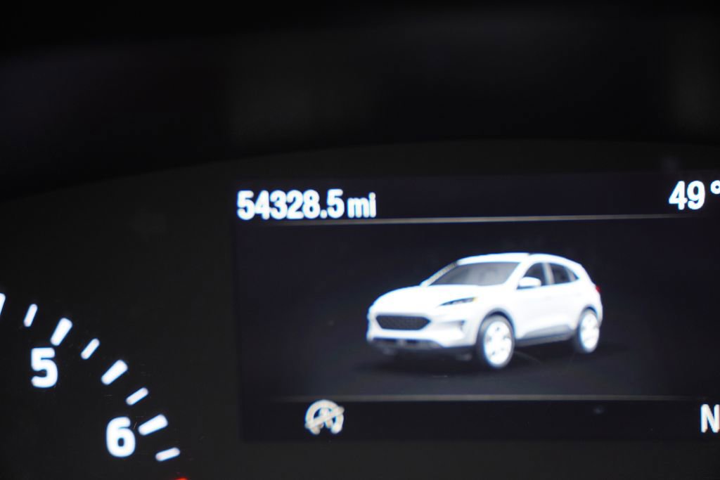 Certified 2022 Ford Escape SE w/ Cold Weather Package AWD/4WD image 30