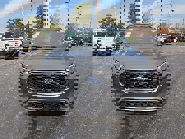 Certified 2024 Ford Escape ST-Line w/ Tech Pack #1 image 9