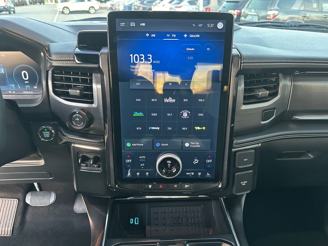 Certified 2023 Ford F150 Lightning Platinum image 30