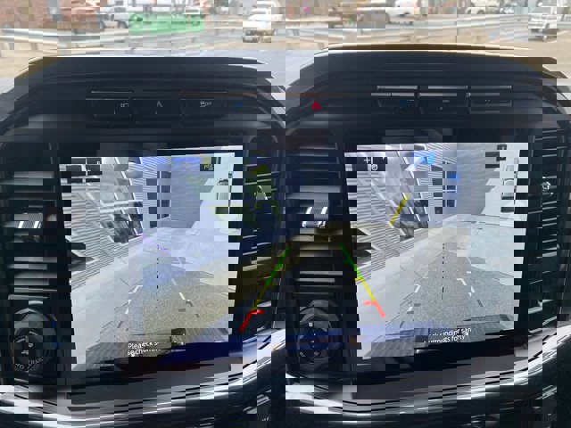 Certified 2022 Ford F150 XLT w/ Equipment Group 302A High image 16