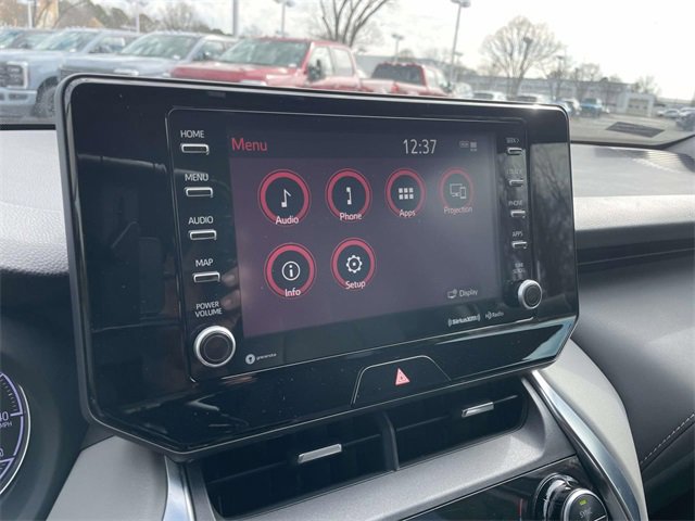 Used 2021 Toyota Venza LE image 21