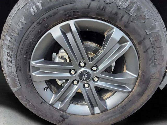 Certified 2023 Ford F150 Lariat w/ Equipment Group 502A High AWD/4WD image 33