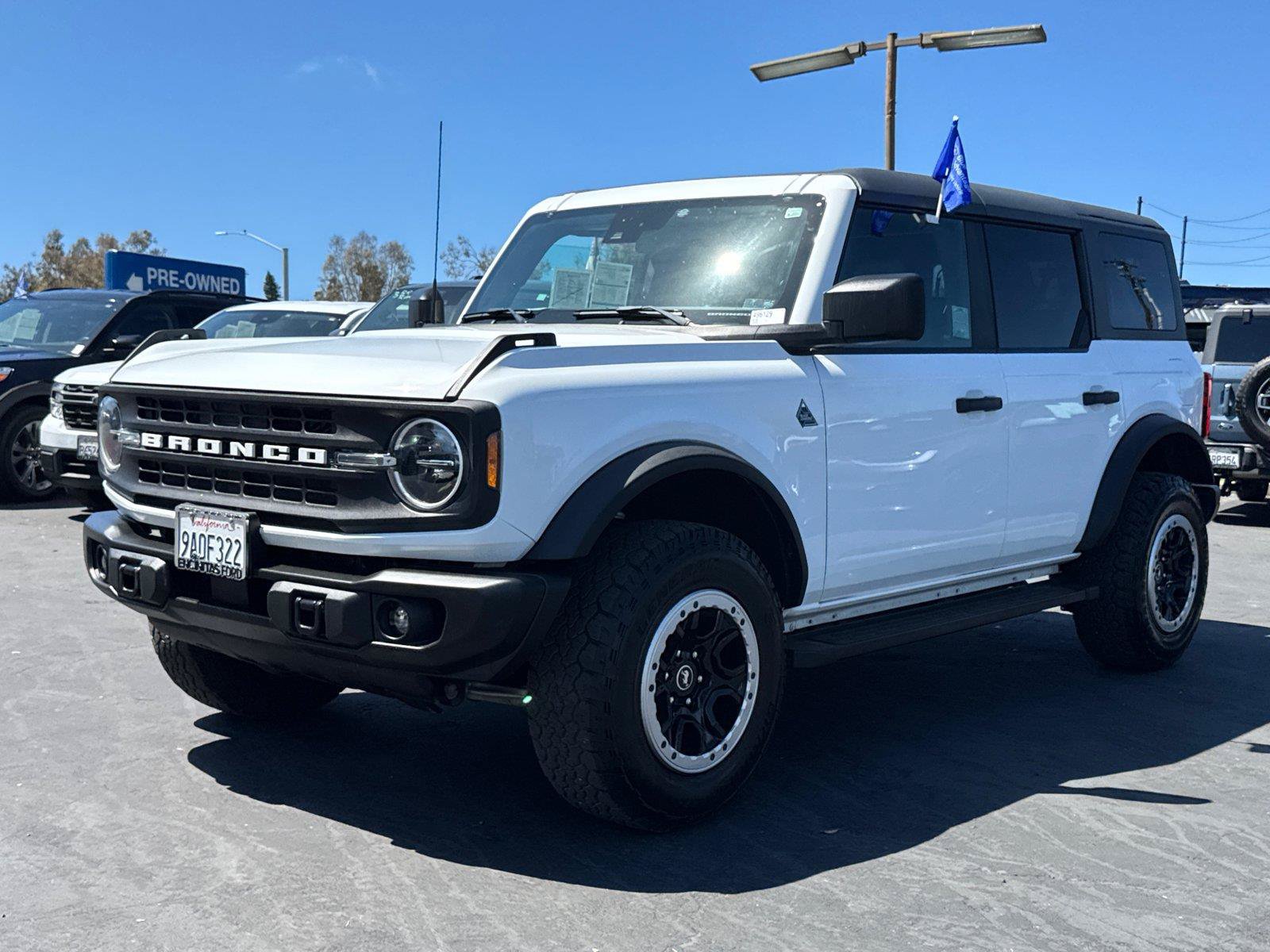 Certified 2022 Ford Bronco Black Diamond AWD/4WD image 4