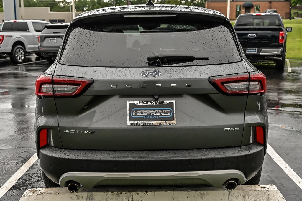 Certified 2023 Ford Escape Active w/ Tech Pack #1 AWD/4WD image 9