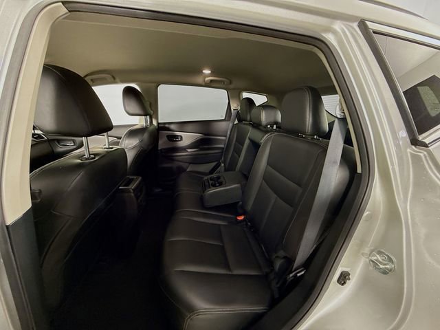 Used 2023 Nissan Murano SV image 23