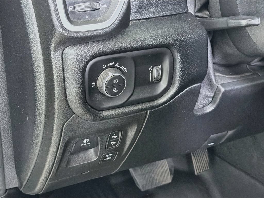 Used 2020 RAM 1500 Lone Star AWD/4WD image 13