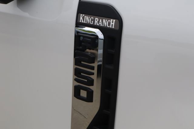 Certified 2025 Ford F250 King Ranch w/ Chrome Package AWD/4WD image 10