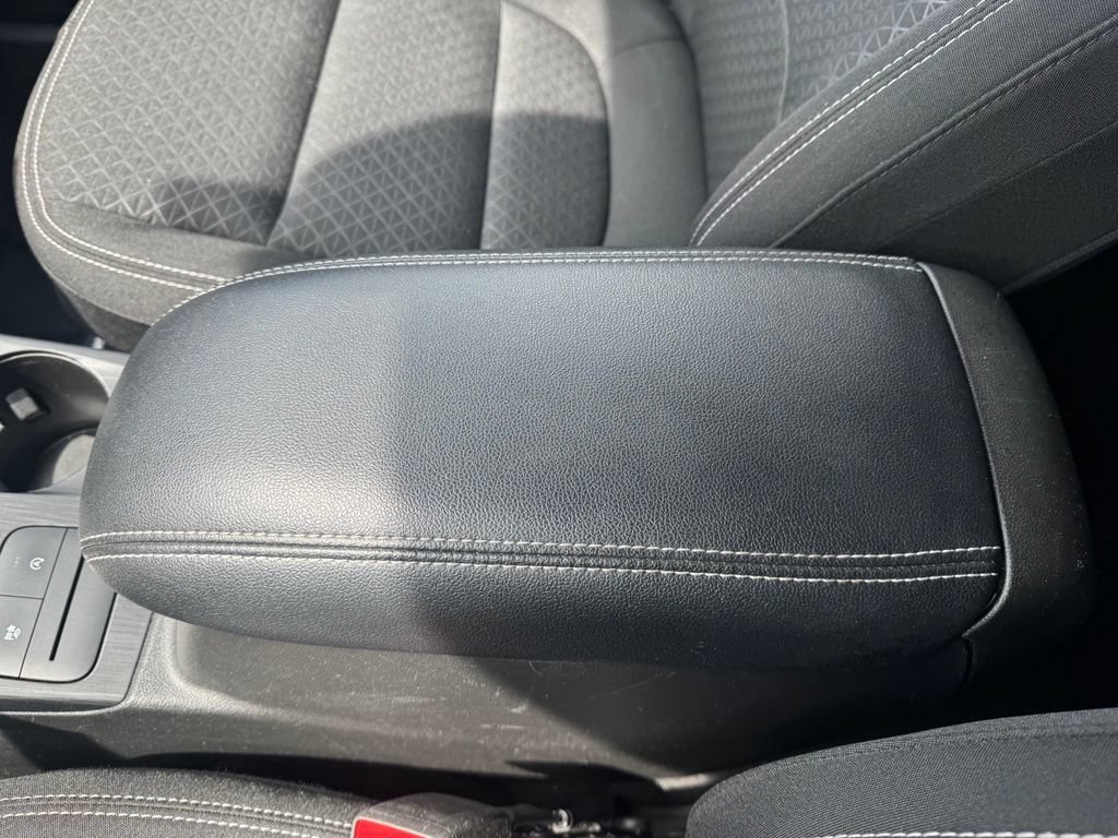 Certified 2024 Ford Escape Active AWD/4WD image 24