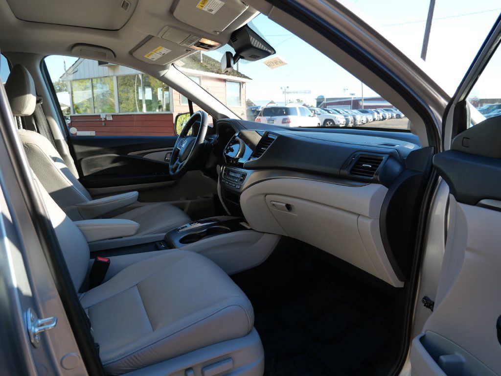 Used 2021 Honda Pilot Special Edition image 11